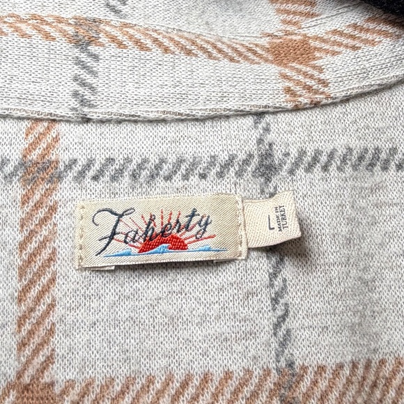 FAHERTY | Classic sweater shirt Sandy Trails Plaid - Picture 7 of 11